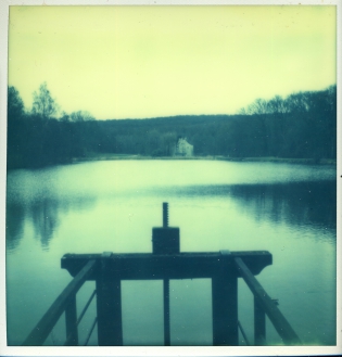 sur le lac - 100e TTC Polaroid original de François Rastoll signé au dos
couleur
Référence  : projet137