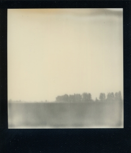 Sur la route 100€TTC Polaroid original de François Rastoll signé au dos
Noir et blanc
Référence  : projet 117